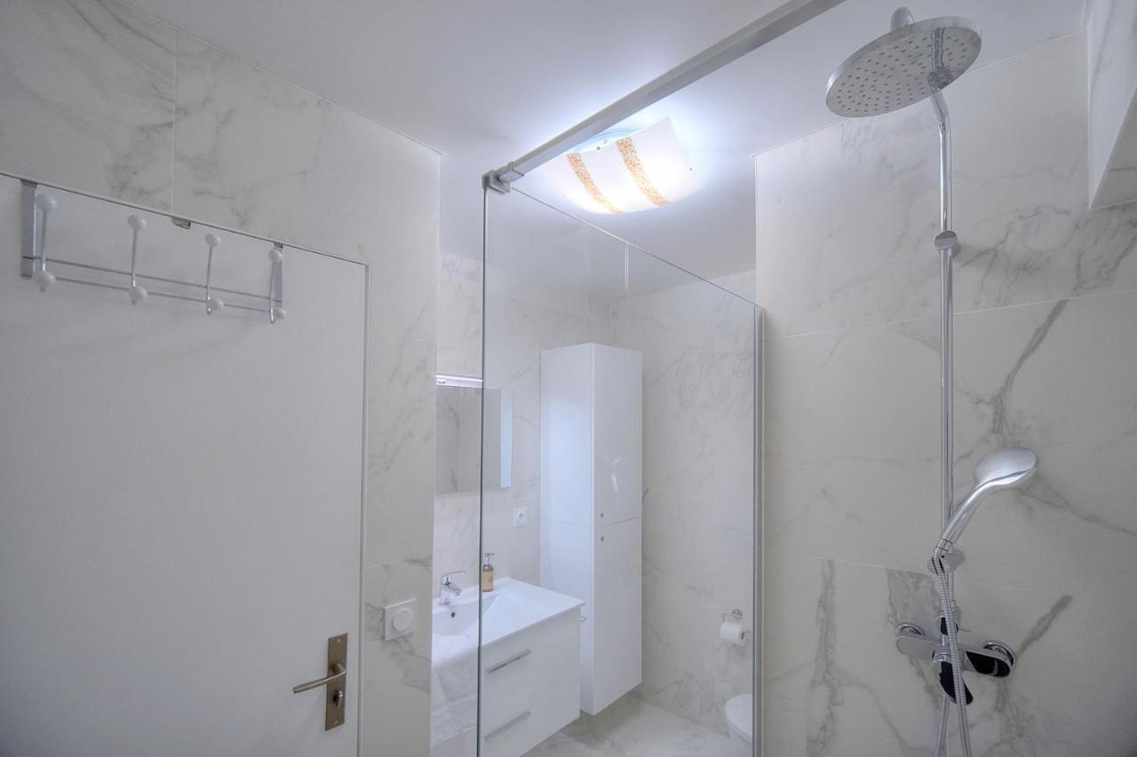 Immogroom - 2 Br- Bright - Terrace - Wifi - Air Conditioning 칸느 외부 사진